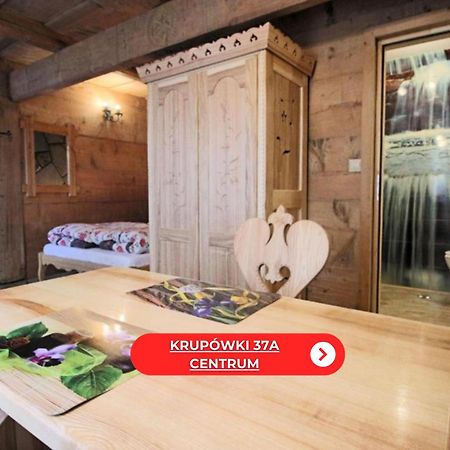 Goralski Domek Walus Zakopane - Scisle Centrum - Jedyny Domek Na Krupowkach Eksteriør billede
