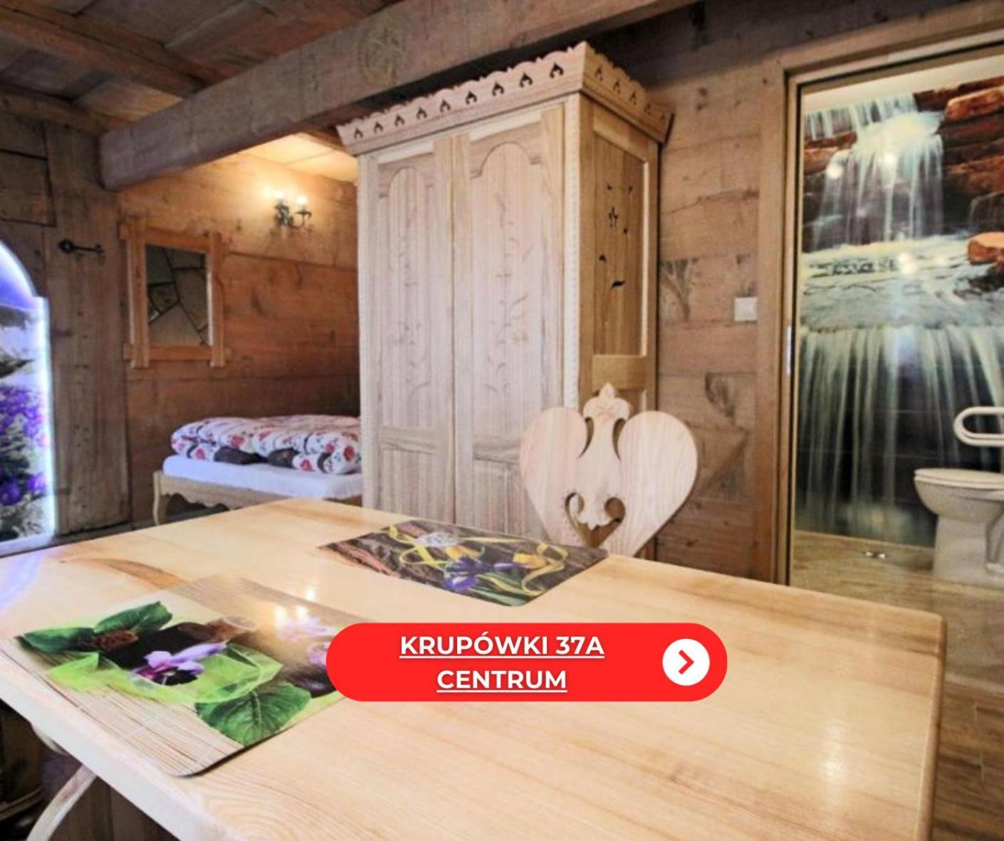 Goralski Domek Walus Zakopane - Scisle Centrum - Jedyny Domek Na Krupowkach Eksteriør billede