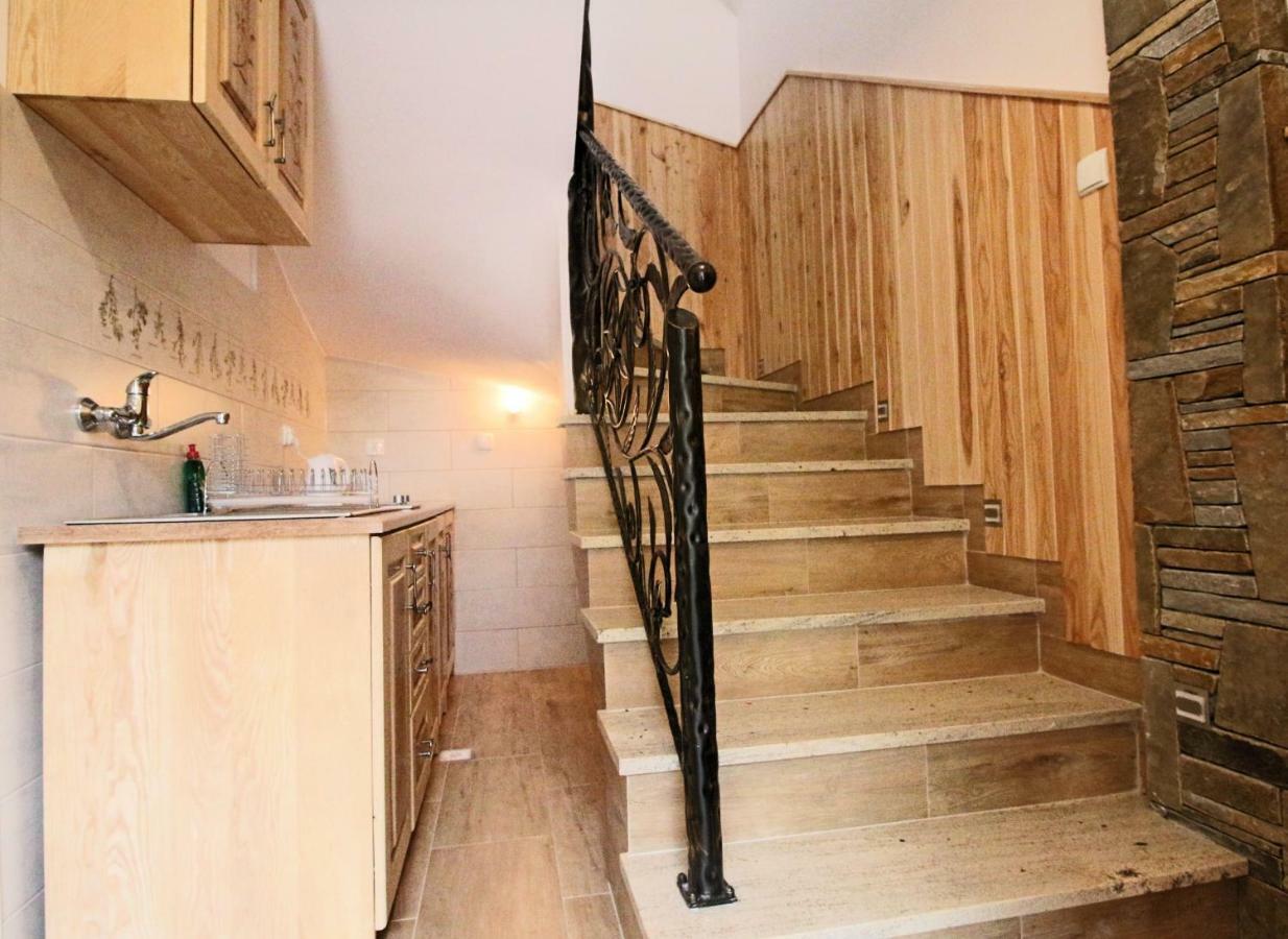Goralski Domek Walus Zakopane - Scisle Centrum - Jedyny Domek Na Krupowkach Eksteriør billede